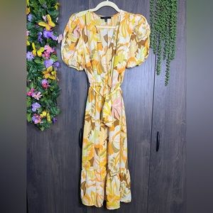 ,Eclair Short Bishop Sleeve V Neck Self Tie Belted Detail Dress Size Medium